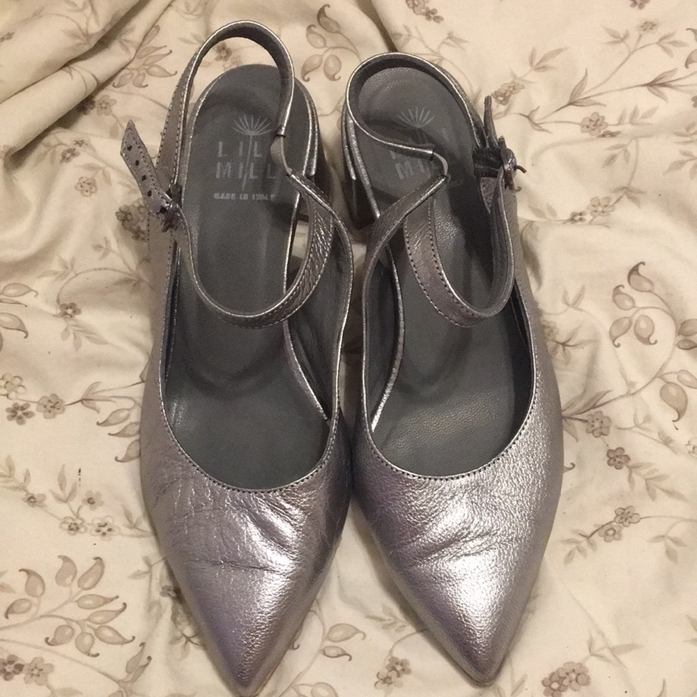 Lili Mill Rose Slingback Pointed Toe Heels